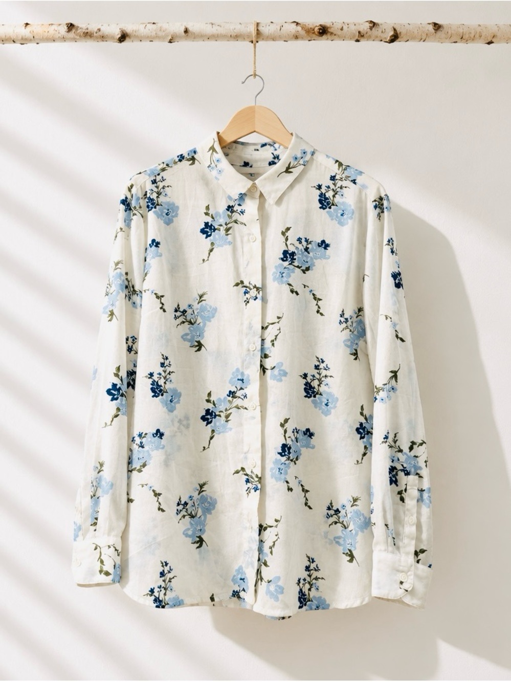 Banana Republic Floral Long ~ Sleeve